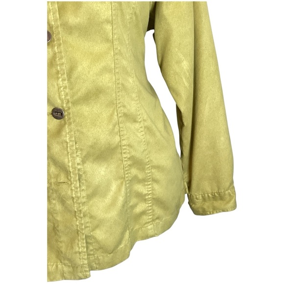 Chico's Olive Shacket - Picture 4 of 7